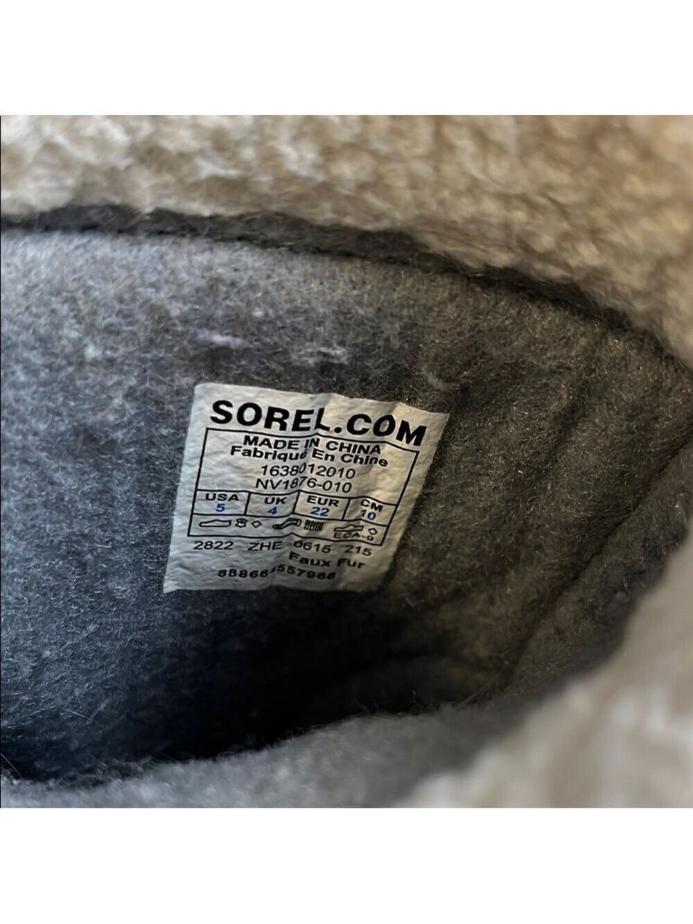 Sorel Toddler Black Fur Lined Winter Boots - Picture 4 of 4